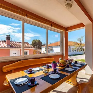 https://apartment-nekic-posedarje.hotelinzadar.com