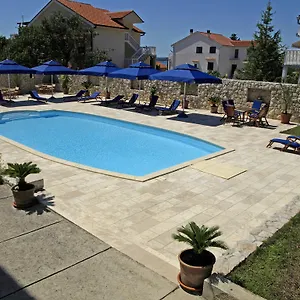 https://apartments-villa-olga.primorje-gorskikotar.com